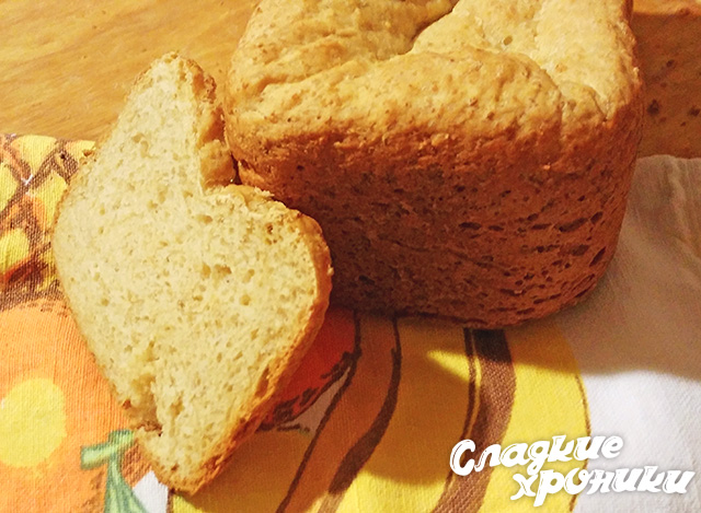 Кукурузная мука хлебопечка рецепты. Пшенично кукурузный хлеб. Хлеб из кукурузной муки. Пшеничный хлеб в хлебопечке. С цукатами в хлебопечке.