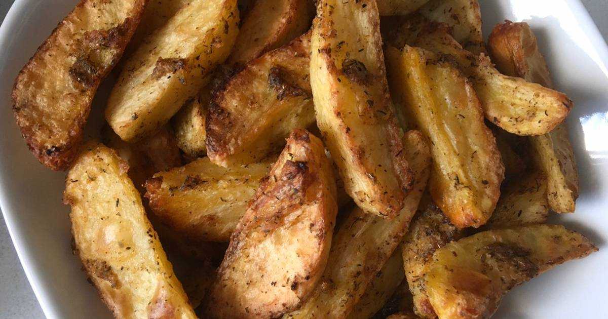 Как приготовить картошку по деревенски в духовке в домашних условиях рецепт с фото