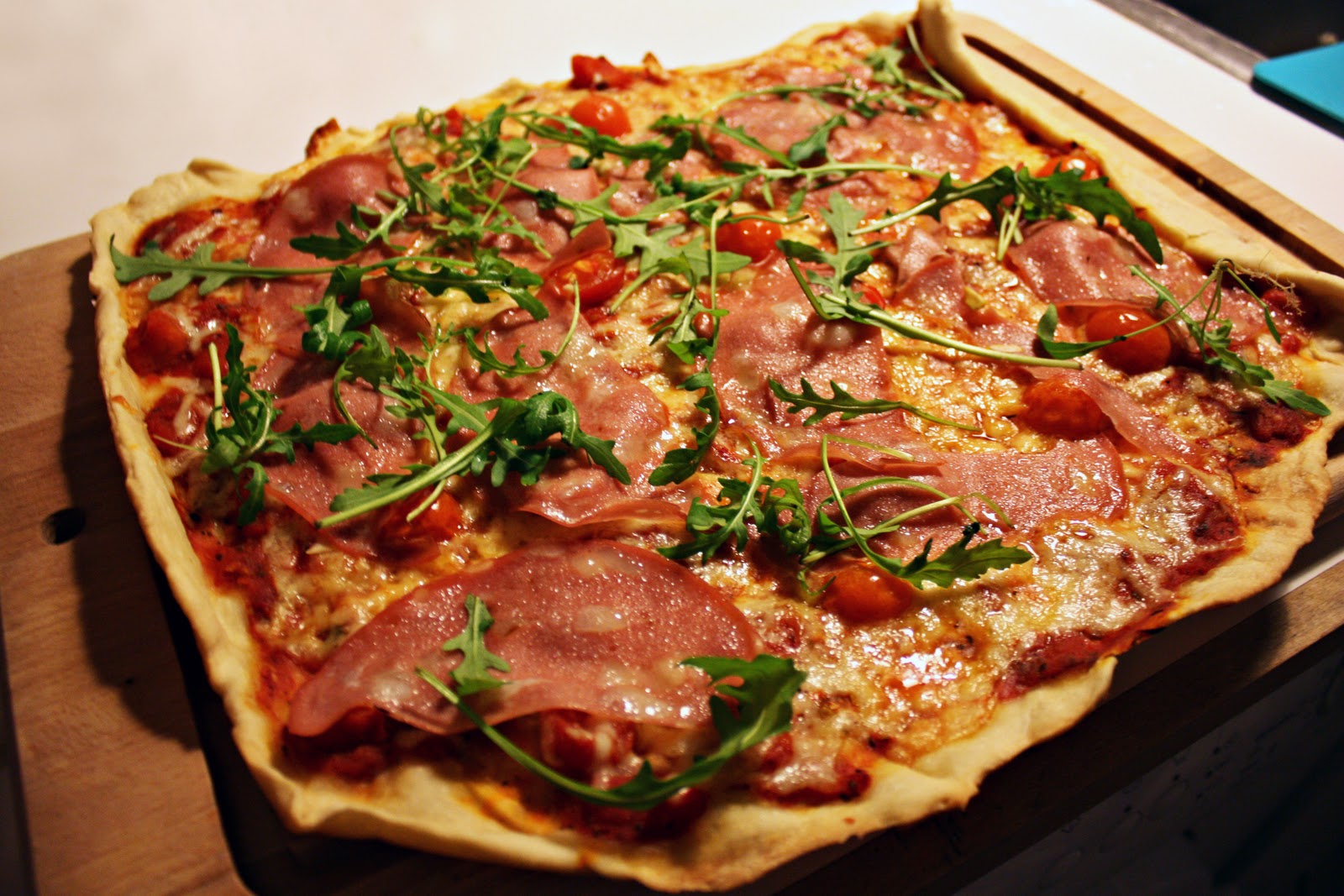 рецепт приготовления пиццы в домашних условиях с колбасой в духовке фото 45