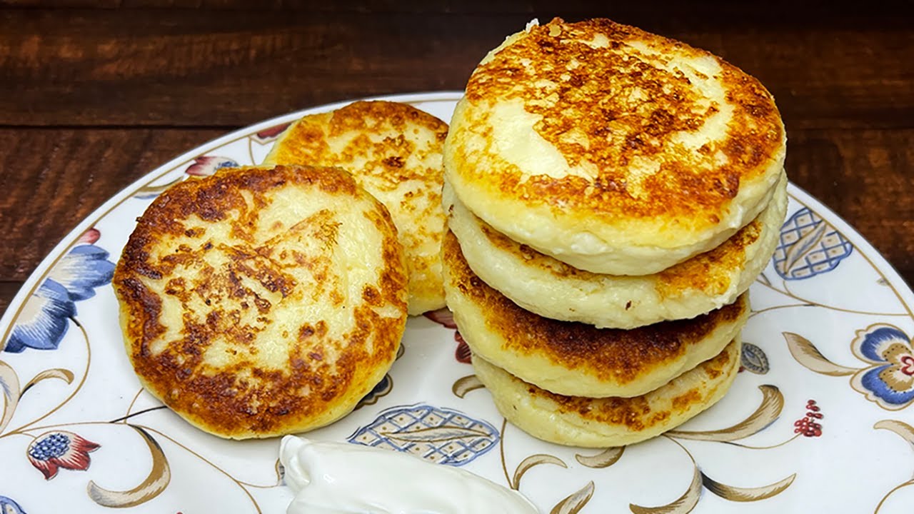 Сырники с манкой без муки. Сырники без манки.