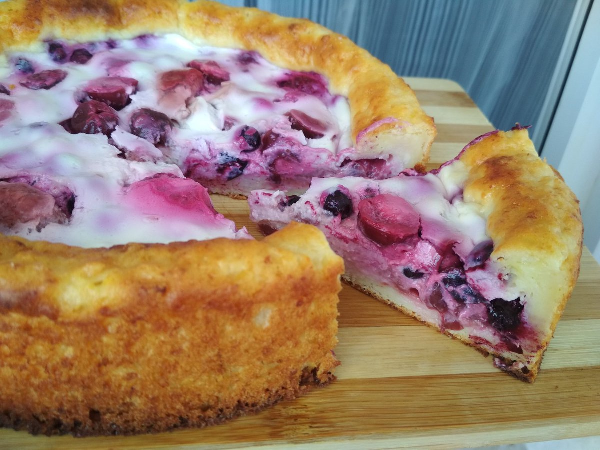 Пирог с вишней рецепт в духовке заливной фото пошагово