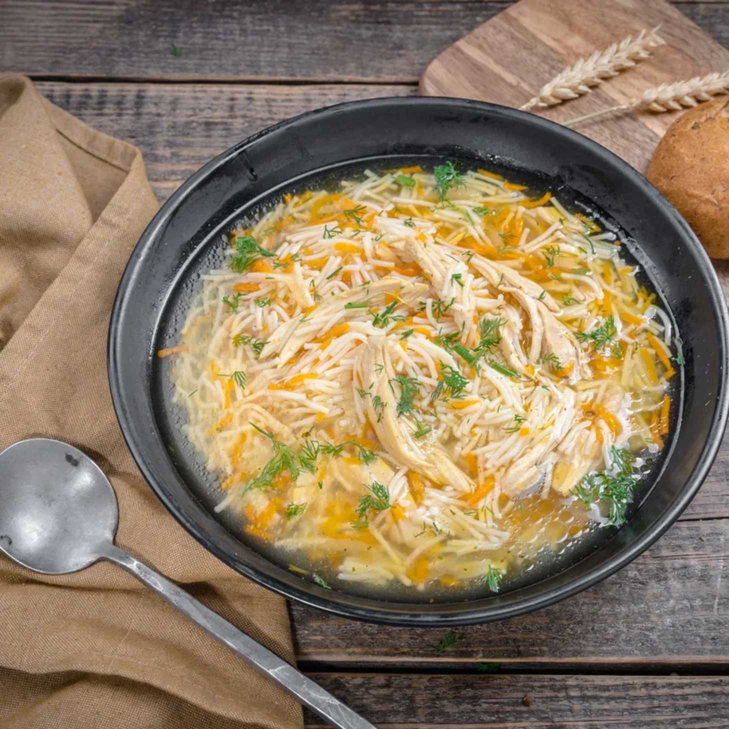 Куриный суп с вермишелью и картошкой и яйцом рецепт с фото